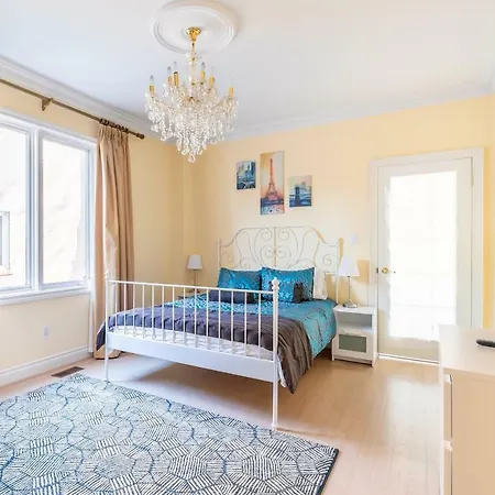 Simply Comfort. North York Guest House